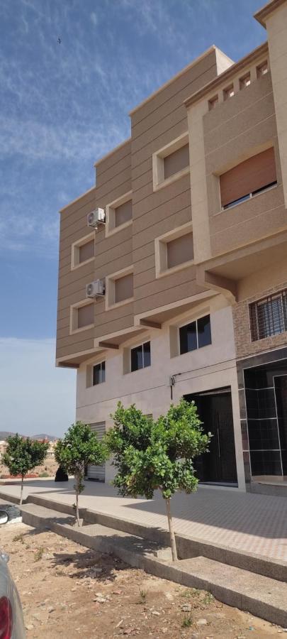 Logement Familial 2 Selouane Bagian luar foto